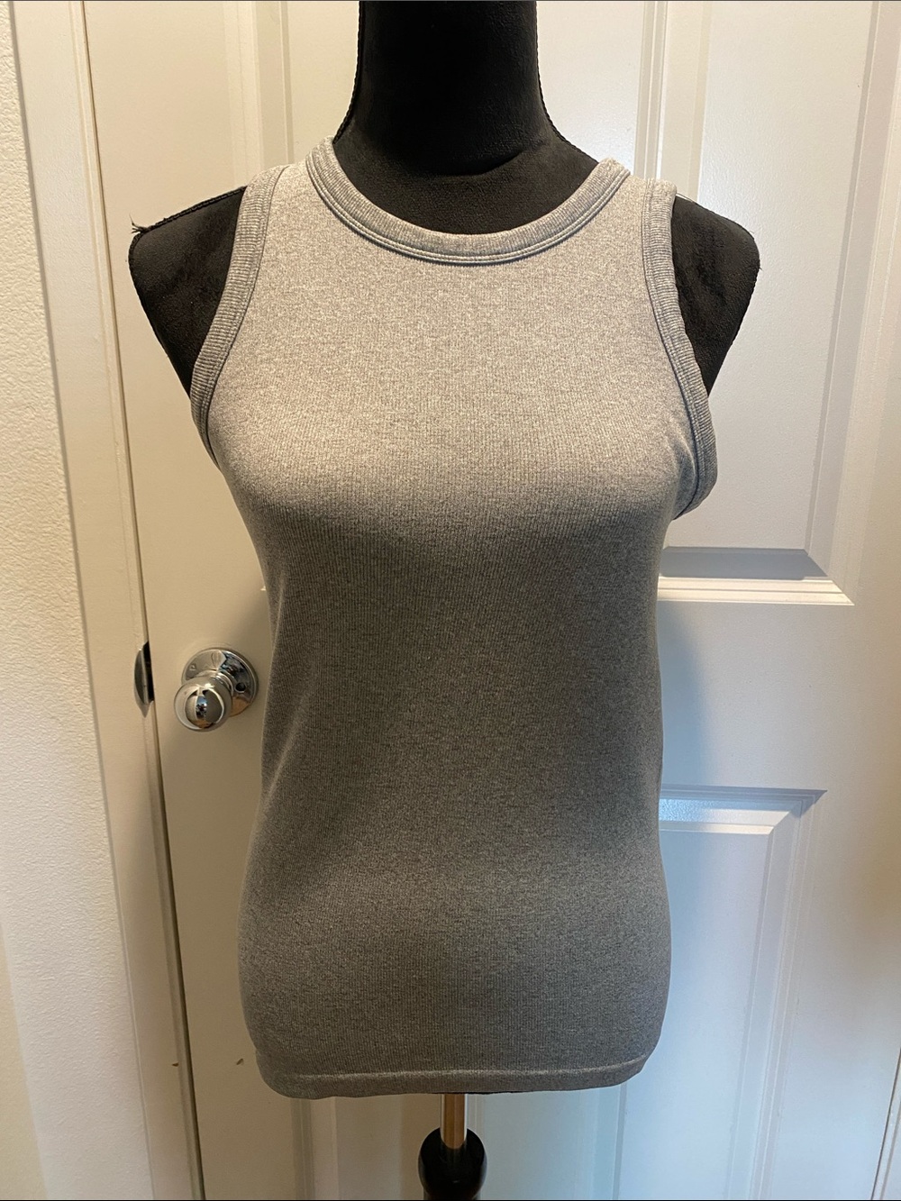 90 degrees Ribbed Tank Top Gray EUC